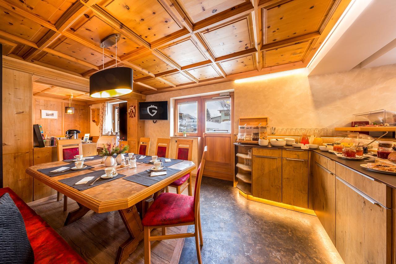 Haus Gollas Sankt Anton am Arlberg Buitenkant foto